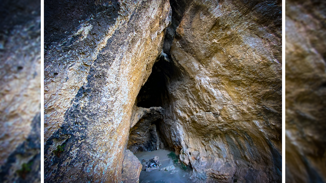 © La Grotte du Garou 2 - Tourist Office of Sanary-sur-Mer