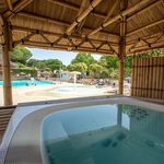 © Jacuzzi at the campsite - Campasun Parc Mogador