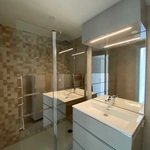 © Shower room - Delta Agency