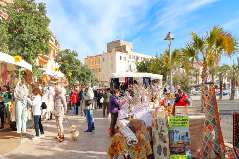 © Marché 3 - 05.04.23 - Office de Tourisme de Sanary-sur-Mer