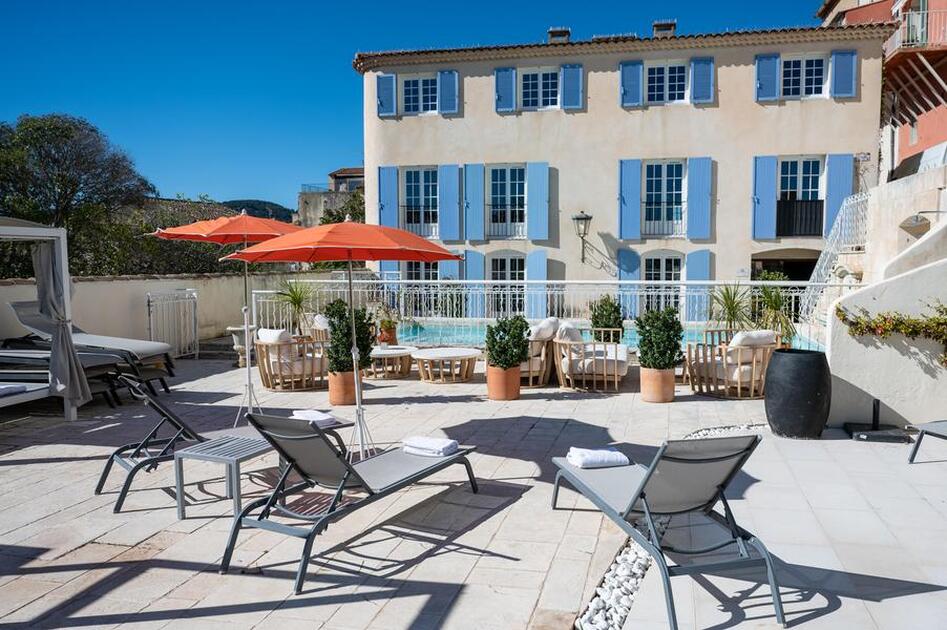 © Terrasse piscine - Maison Bérard & AromaSpa_La Cadière-d'Azur