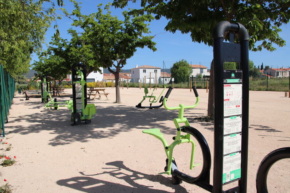 © Aire de fitness de la Miolane - Office de Tourisme de Saint-Cyr-sur-Mer