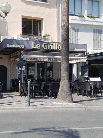 © Le grillon - restaurant - Sanary sur Mer - Le grillon